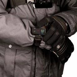 GoPro Remote Control Bluetooth -Spear Fishing Gear Shop BCF 647878 02 hi res